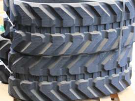 Rubber track 300x52.5Kx76 (3990mm) - Earthmoving - picture0' - Click to enlarge
