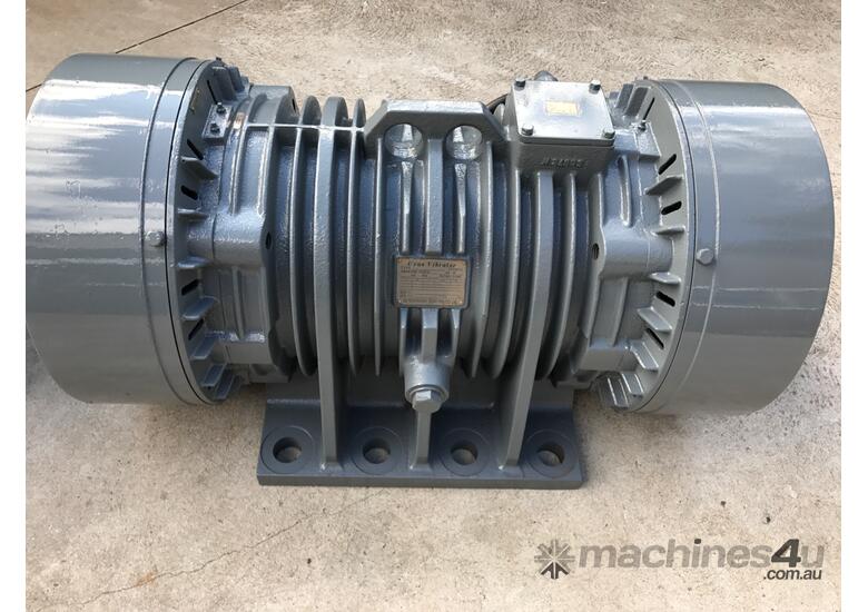 New murakami seiki 11 kw 165 kN shaker Uras Vibrator motor pair Electric Motor in PAKENHAM, VIC