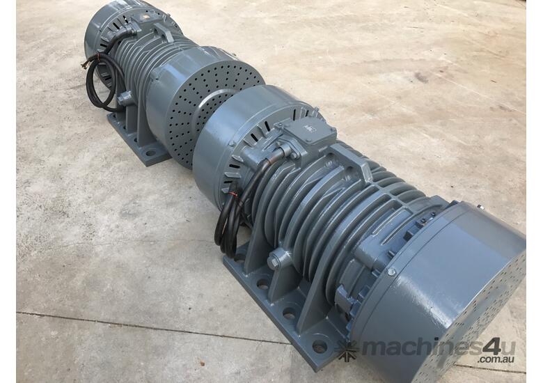 New murakami seiki 11 kw 165 kN shaker Uras Vibrator motor pair Electric Motor in Berwick, VIC