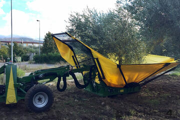 SICMA TR80 UMBRELLA 3 POINT LINKAGE TRACTOR MOUNTED HARVESTERS