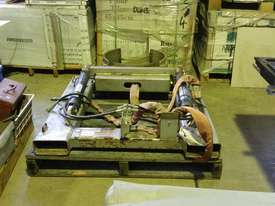 East West Engineering Hydraulic Drum Grab Type DC-GR2 - picture0' - Click to enlarge