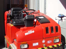 Used RCM Mille LPG & DIESEL Rider Vacuum Sweeper - picture0' - Click to enlarge