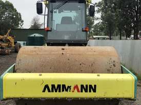 Ammann ASC130 Vibrating Roller Roller/Compacting - picture1' - Click to enlarge