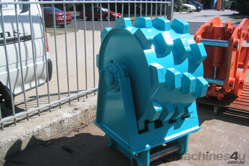 GARDNER ENGINEERING - 12 Tonne Drum Wheel