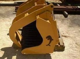 Grapple Bucket Jaws - picture1' - Click to enlarge