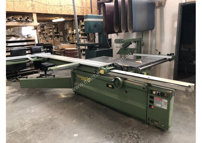caption Robland Z320 Panel Saw