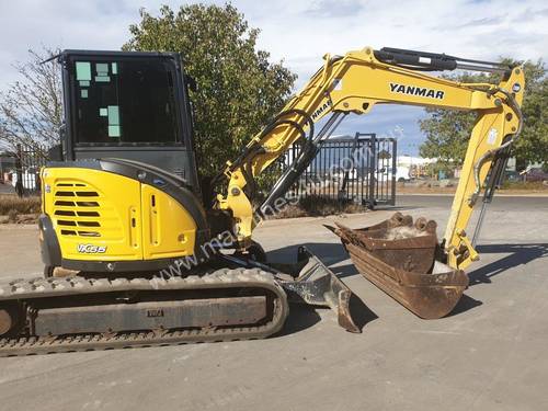 2014 YANMAR VIO55-6 EXCAVATOR WITH A/C CABIN, HITCH, BUCKETS AND 3092 HOURS