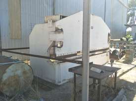 200t Break press 5mm bed  - picture0' - Click to enlarge