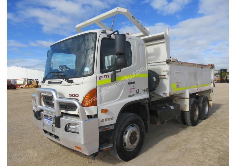 caption 2012 HINO FM 500 2630 EURO 5 TIPPER TRUCK