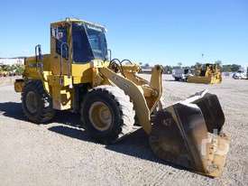 KAWASAKI 65ZV Wheel Loader - picture2' - Click to enlarge