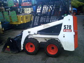 S70 bobcat , 2018 , 54 hrs , 4in1 bucket , as new condition - picture0' - Click to enlarge
