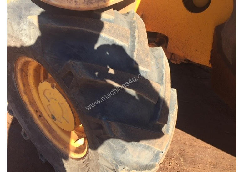 caption JCB 526-56 FWA/4WD Tractor