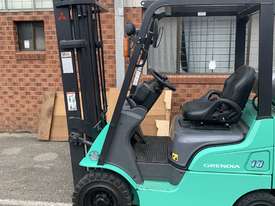 Mitsubishi Forklift - picture0' - Click to enlarge
