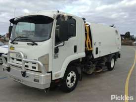 2012 Isuzu FSR 850 Long - picture2' - Click to enlarge