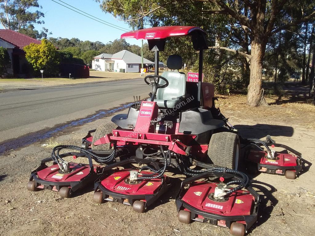 Used 2005 TORO 4700D Toro Groundsmaster 4700D Lawn Tractor in