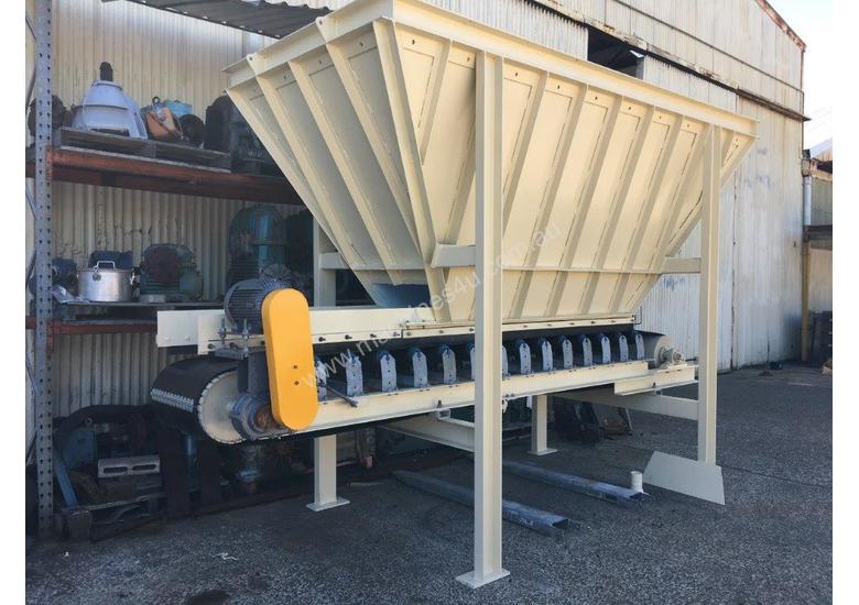 Used Hopper Feeder 12M3 Industrial Hopper Feeders in , Listed on