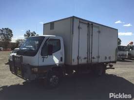 1998 Mitsubishi Canter 500/600 - picture2' - Click to enlarge