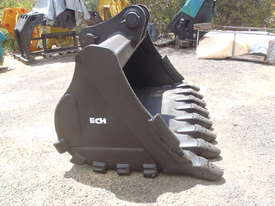 Heavy Duty Bucket ECH Suit 40-50 Tonner - picture1' - Click to enlarge