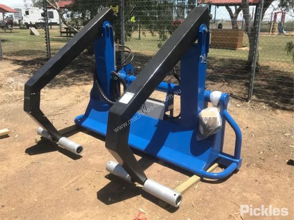 Buy Used 2017 JM AGRI TR8 Material Handling Grab Box Trailer in