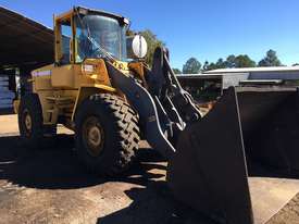 VOLVO WHEEL LOADER - picture0' - Click to enlarge