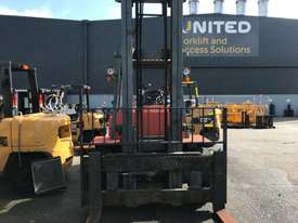 Used Nissan 5T LPG Forklift - picture1' - Click to enlarge
