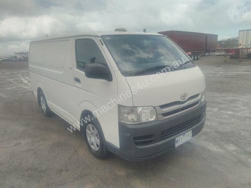 Buy Used Toyota HIACE Vans In , - Listed On Machines4u