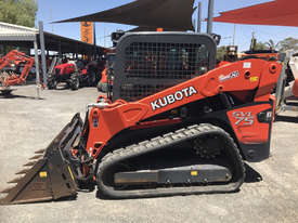 Kubota SVL75 Skid Steer Loader - picture1' - Click to enlarge