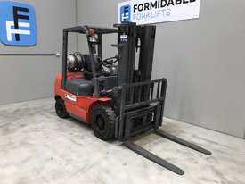 Heli(Pacific) FG25 LPG / Petrol Counterbalance Forklift - picture0' - Click to enlarge