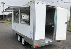 Maxi Elite Puts You In Gold Class For Just $49,990 + GST.