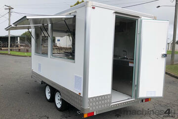 Maxi Elite Puts You In Gold Class For Just $49,990 + GST.