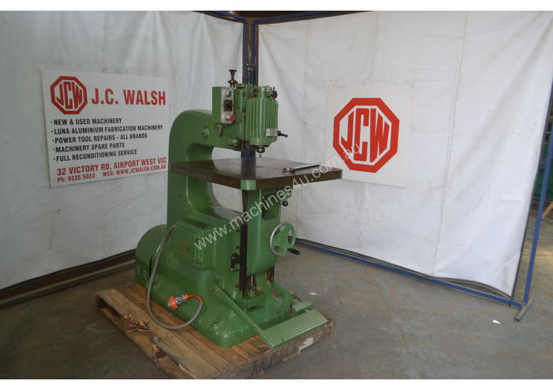 caption Heavy duty overhead router