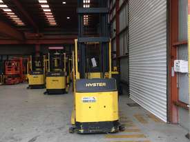 0.3T Battery Electric Order Picker - picture1' - Click to enlarge