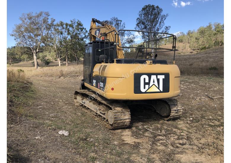 caption Caterpillar 320DL Excavator
