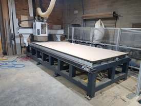 Flatbed cnc machine - picture2' - Click to enlarge