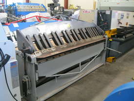 Metalmaster 2450mm x 2mm Manual Panbrake - picture0' - Click to enlarge