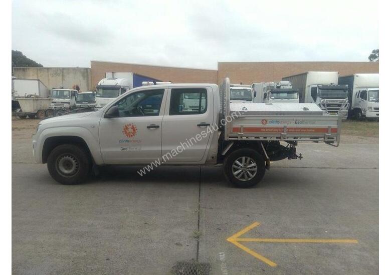 caption Volkswagen Amarok 2H