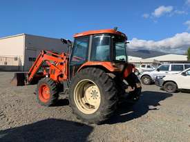 Daedong DK90C MFWD Cab Tractor - picture0' - Click to enlarge