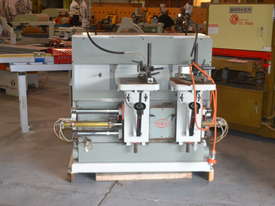 Round end tenoner & mortiser - picture0' - Click to enlarge