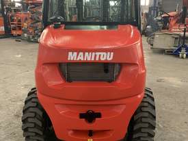 Manitou MC25-4 -  FULL CAB  - *Demo* - picture2' - Click to enlarge
