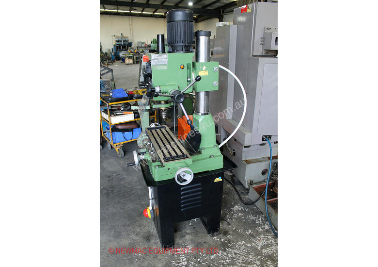 Used 1993 rong fu Rong Fu RF40 Geared Head Mill Drill 240volt Mill ...