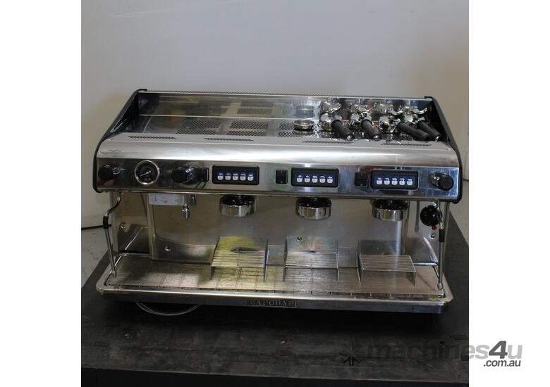 Used expobar Expobar MEGACREM 3 Group Coffee Machine Upright Storage