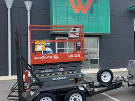 2015 Skyjack SJIII 3219 Scissor Lift - picture0' - Click to enlarge