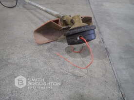 STIHL FS240 BRUSHCUTTER - picture1' - Click to enlarge