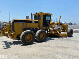 Caterpillar 140H Series 2 Grader - picture1' - Click to enlarge