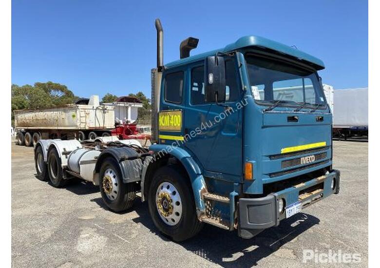 caption 2005 Iveco ACCO