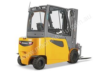 JUNGHEINRICH EFG S30 Four-Wheel Electric Forklift JUNGHEINRICH EFG S30 Four-Wheel Electric Forklift