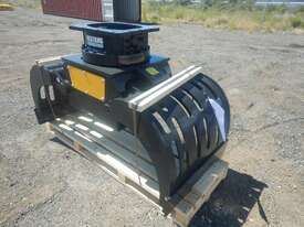 Mustang GRP1500 Hydraulic Rotating Grapple - picture2' - Click to enlarge