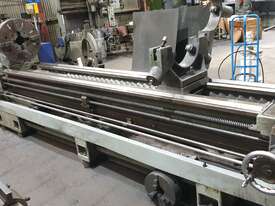 Used Mazak Centre Lathe - picture0' - Click to enlarge