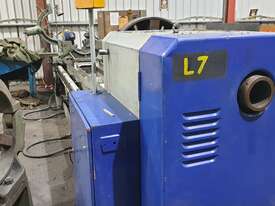 Used Mazak Centre Lathe - picture1' - Click to enlarge