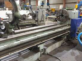 Used Mazak Centre Lathe - picture2' - Click to enlarge